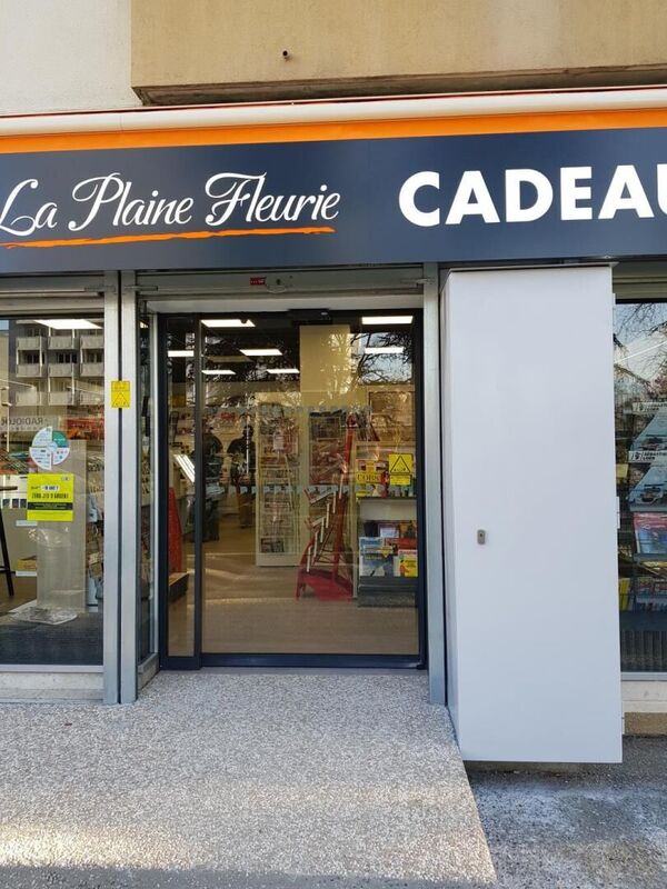 porte automatique coulissante - Tabac - Meylan 38