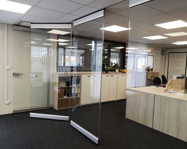 cloison mobile vitrée