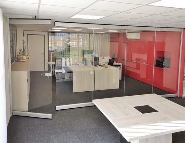 cloison mobile vitrée