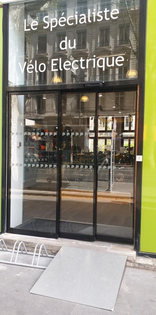 porte automatique coulissante - Magasin - Lyon 69