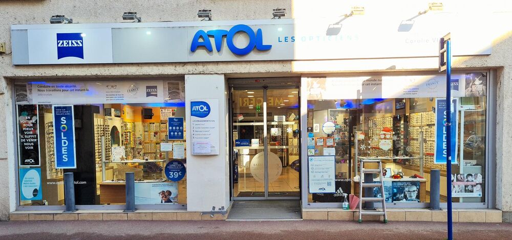 porte automatique coulissante - Opticien Rives 38