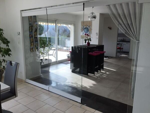 cloison mobile vitrée