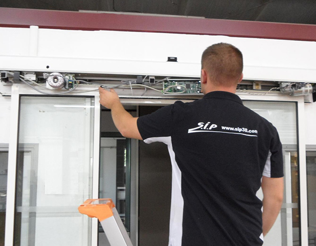 maintenance ouvertures motorisées